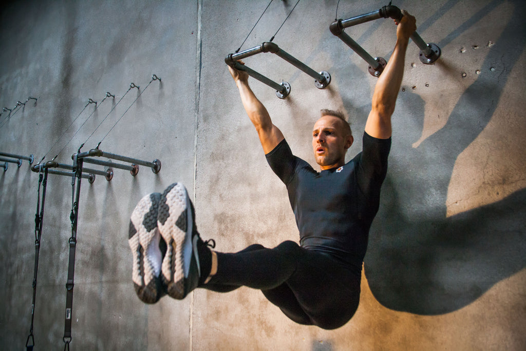 COMPRESSION SHORT SLEEVE SHIRT - dynamicathletica