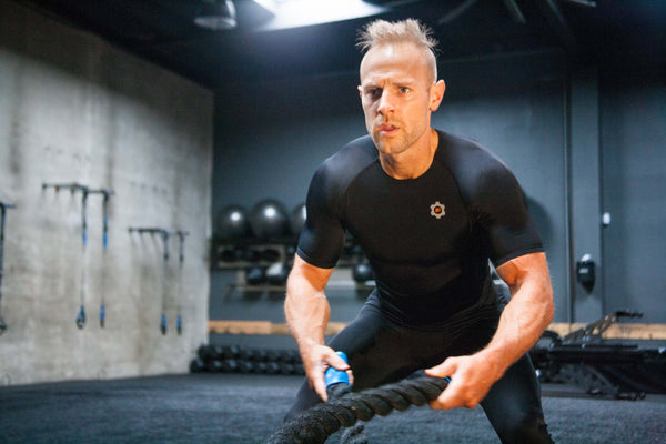 COMPRESSION SHORT SLEEVE SHIRT - dynamicathletica