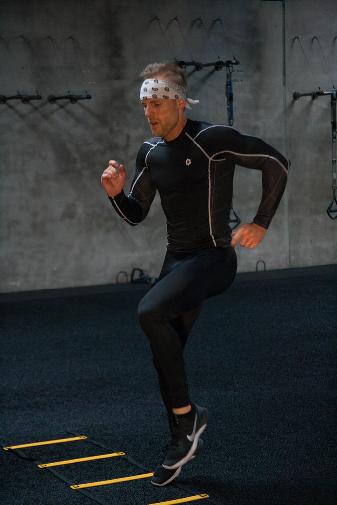 COMPRESSION LONG SLEEVE SHIRT - dynamicathletica